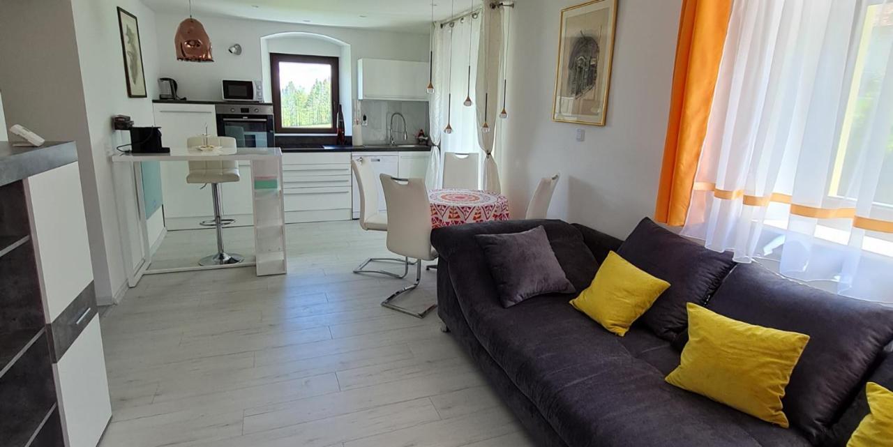 Ferien- Und Businesswohnung Relax Im Ersten Stock Sonnen Zewnętrze zdjęcie
