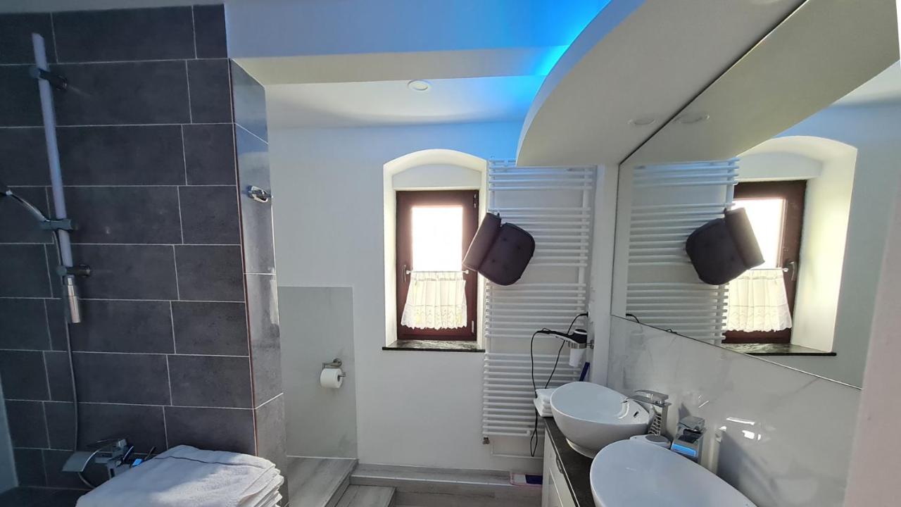 Ferien- Und Businesswohnung Relax Im Ersten Stock Sonnen Zewnętrze zdjęcie